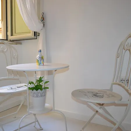 Bed & Breakfast Le Stanze Di Dolly 4*